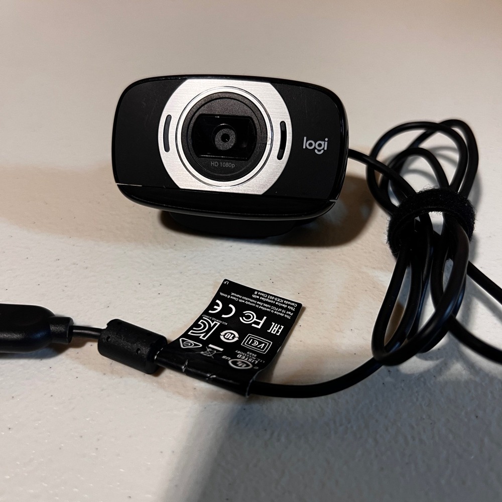 Logitech‎ V-U0027 USB HD Webcam 1080p 8.0 Megapixel 860-000326